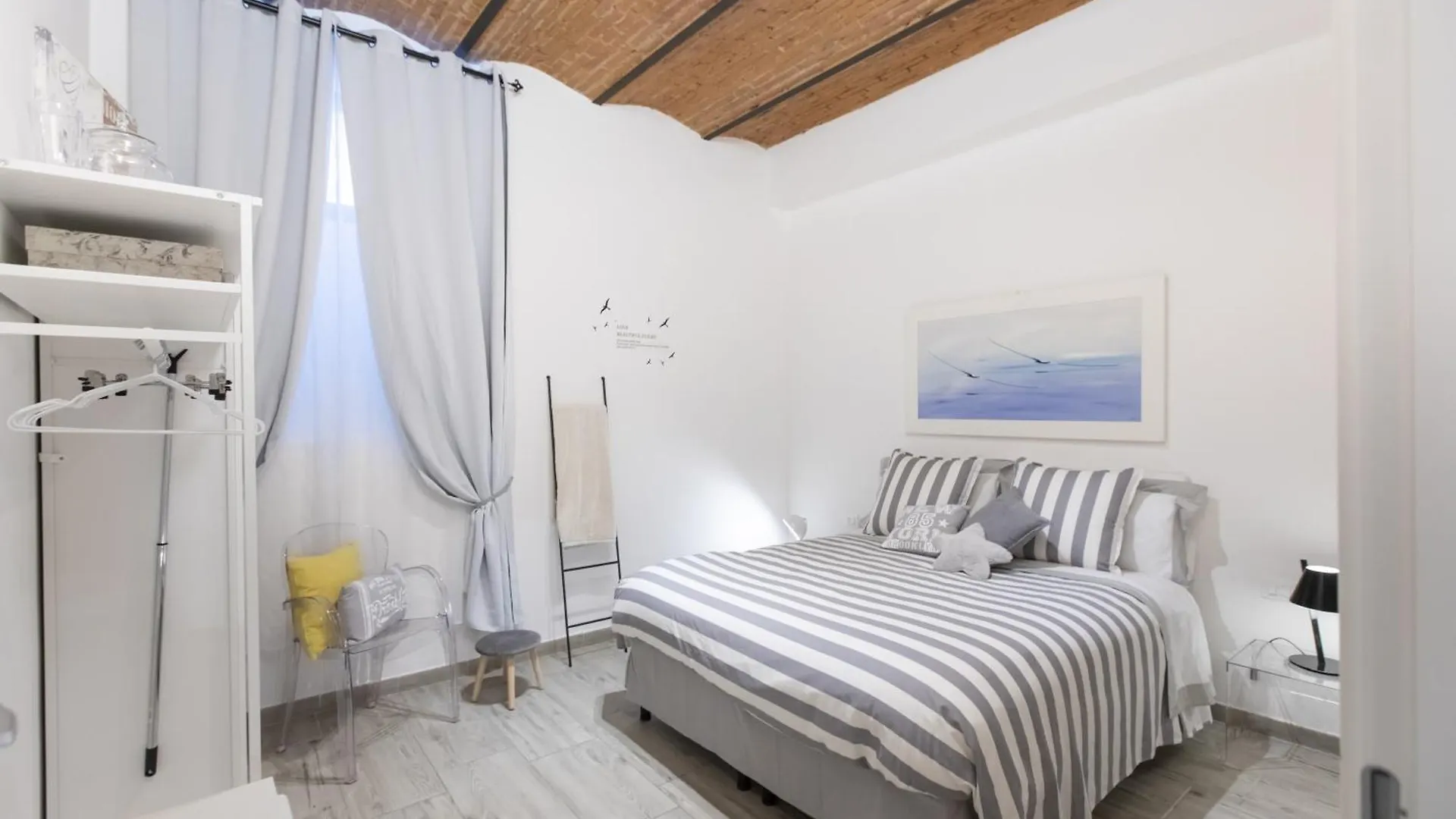 Mf Home Design Firenze 0*,